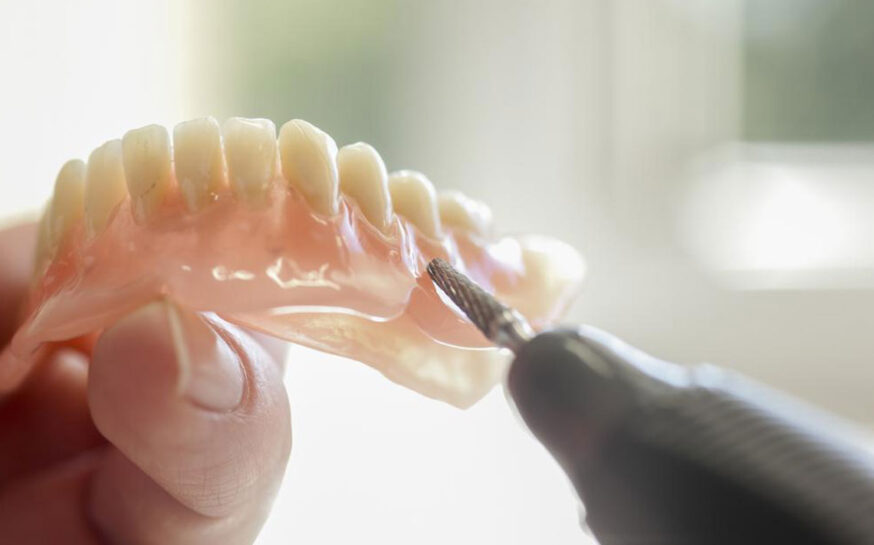 How to keep your lower dentures secure » Your